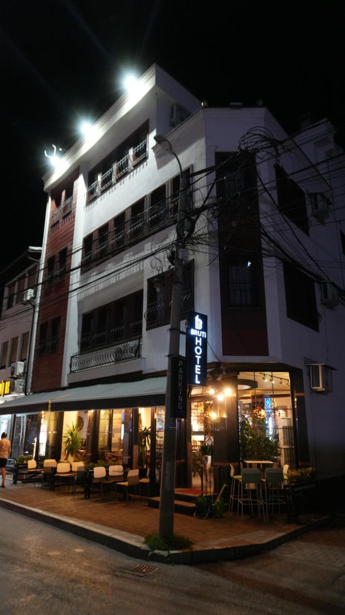 Bruti Hotel Prizren Zewnętrze zdjęcie